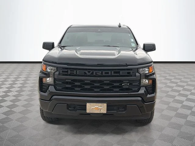 Used 2026 Black Chevrolet Custom image 2