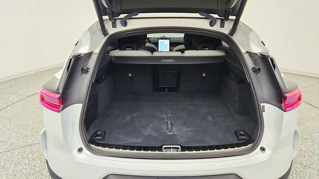 Used 2025 Snow Polestar Long Range Dual Motor w/ Performance Pack & Nappa Leather image 20