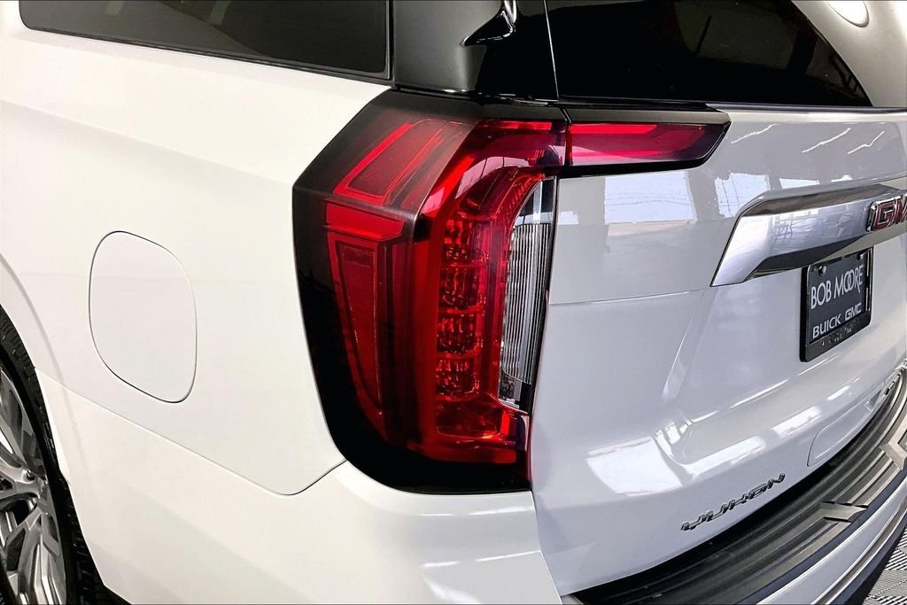 Used 2024 White GMC Denali image 22