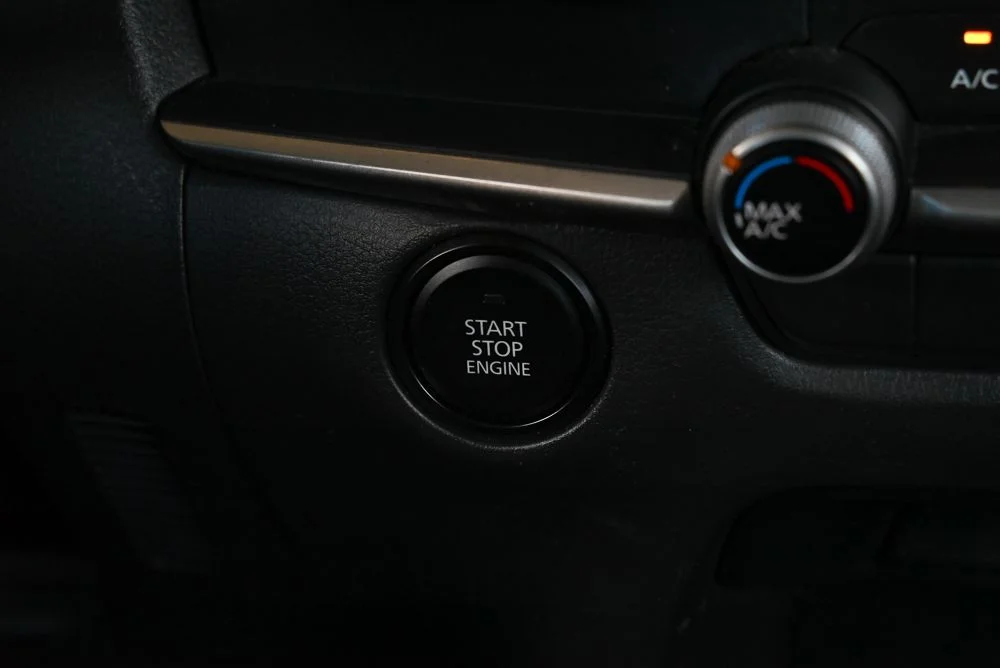 Certified Used 2023 White Mazda 2.5 S image 15