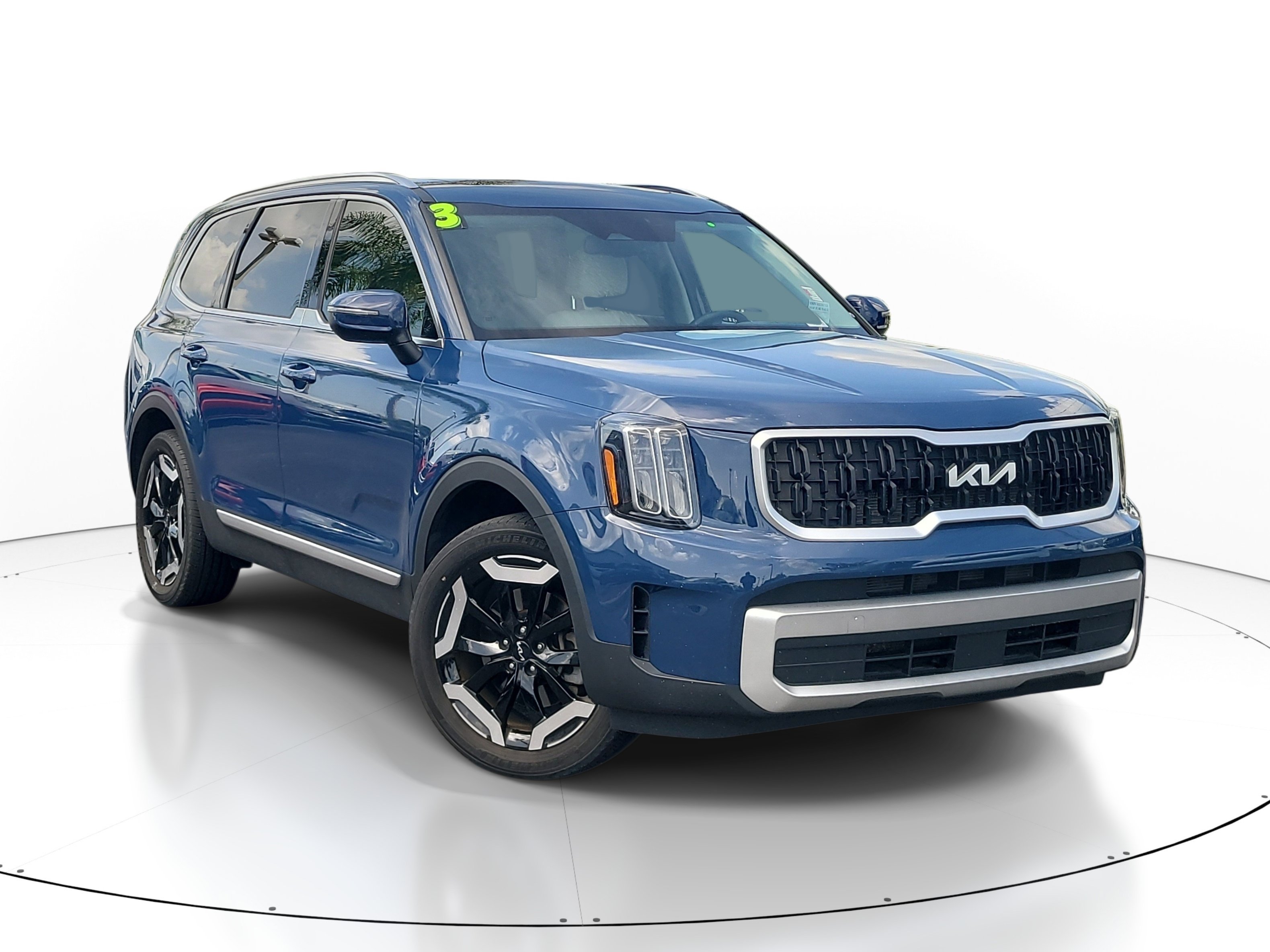 Used 2023 Midnight Lake Blue Kia EX image 1