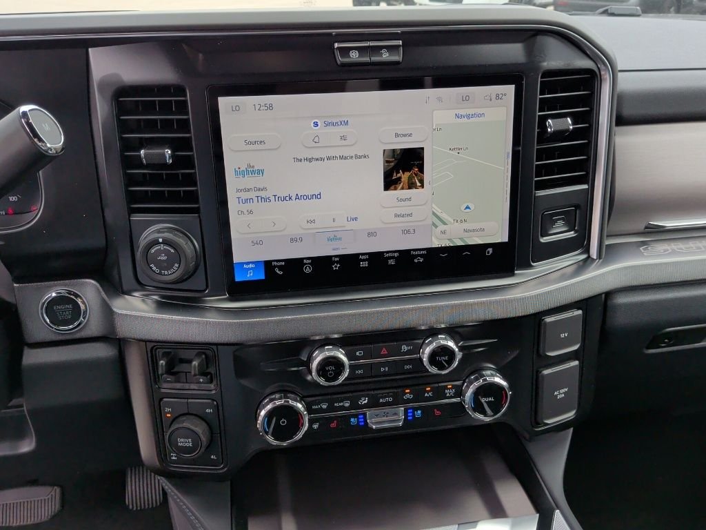 New 2026 Star White Metallic Tri-Coat Ford F-250® Platinum® image 24