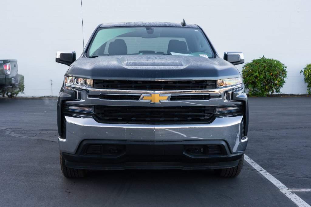 Used 2019 Blue Chevrolet LT image 2