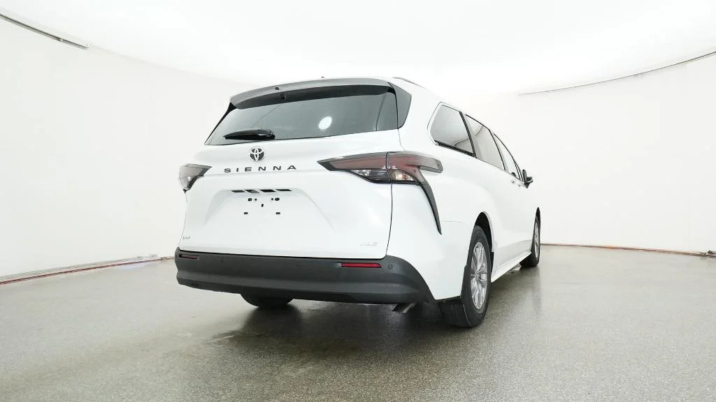 New 2026 Wind Chill Pearl Toyota XLE image 22