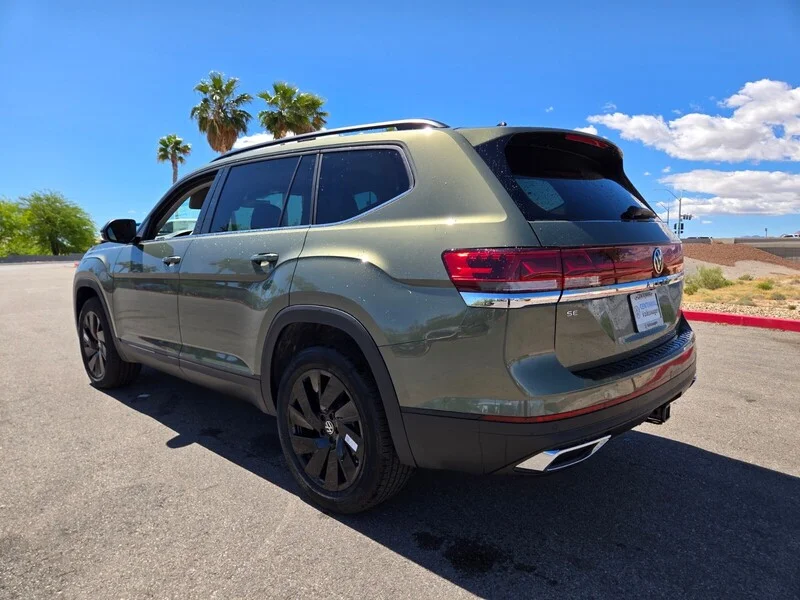 New 2026 Green Volkswagen 2.0T SE w/Technology image 3