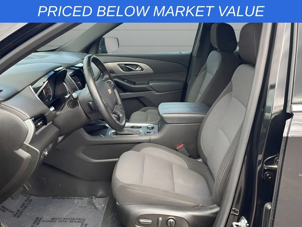 Used 2023 Black Chevrolet LT image 10