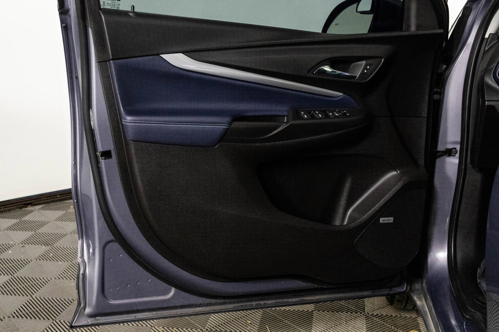 2023 CHEVROLET BOLT EUV - Image 33