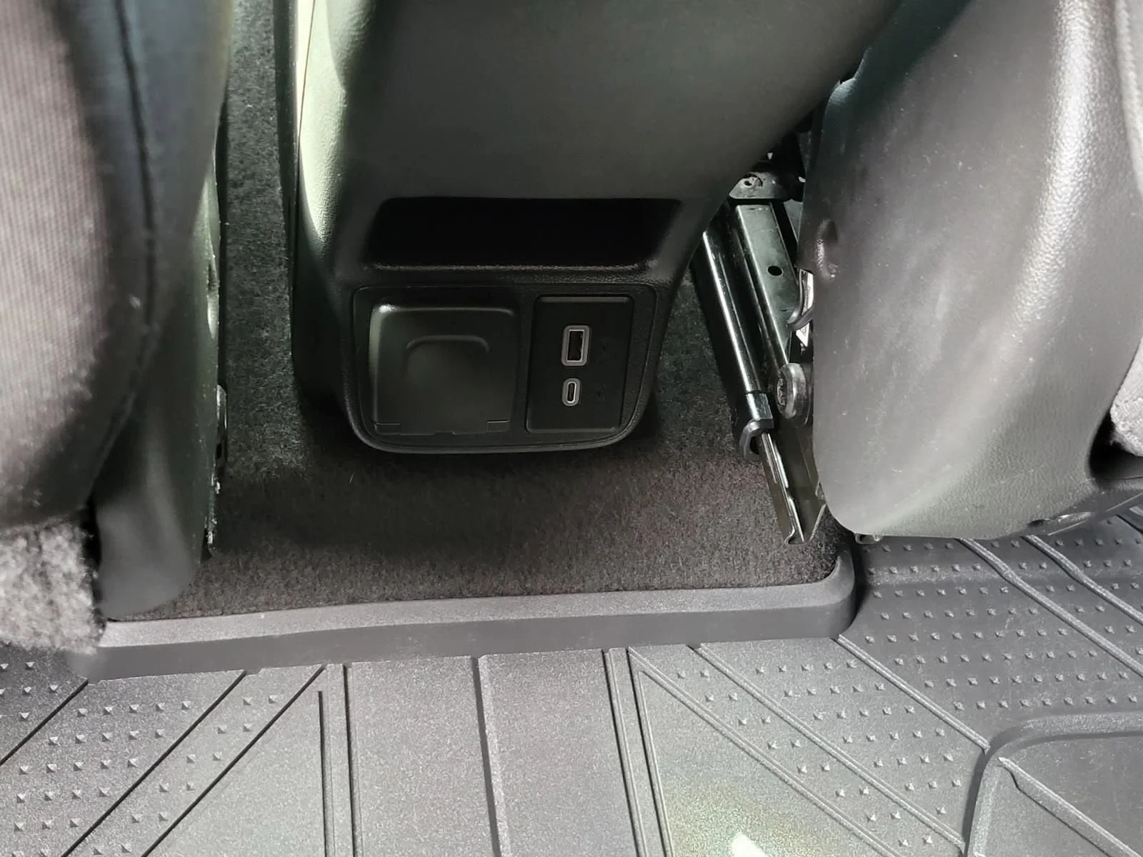 Used 2023 Mosaic Black Metallic Chevrolet LT image 19