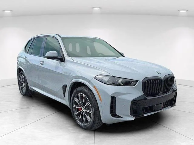 New 2026 Brooklyn Grey Metallic BMW sDrive40i image 2