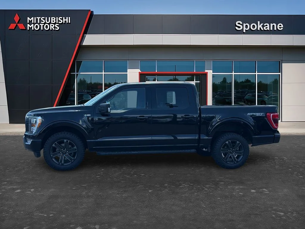 Used 2021 Agate Black Metallic Ford XLT image 4