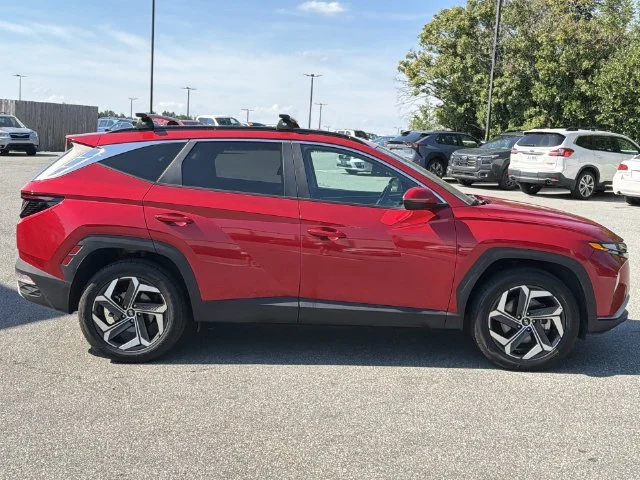 Used 2023 Red Hyundai SEL image 14