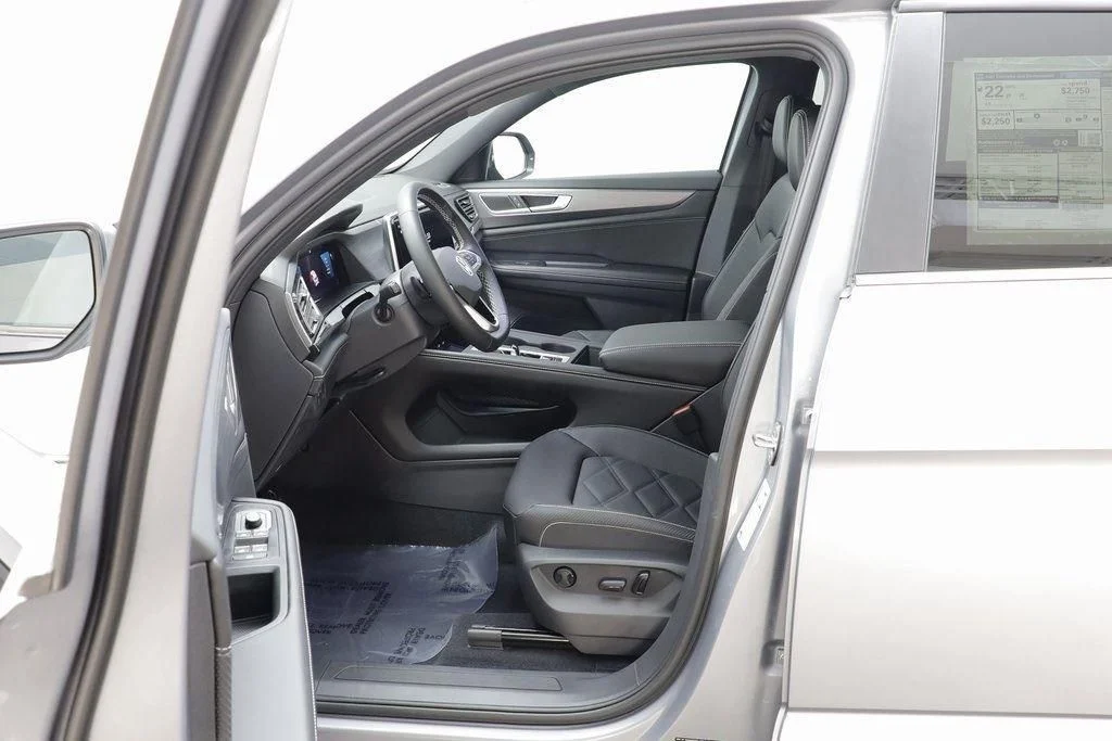 2026 Volkswagen Atlas Cross Sport SE - Photo 7
