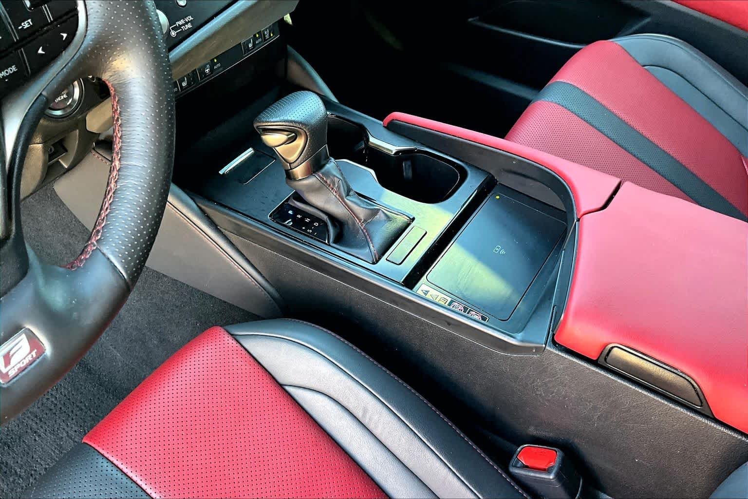 Certified Used 2024 OBSIDIAN Lexus F SPORT Handling image 16