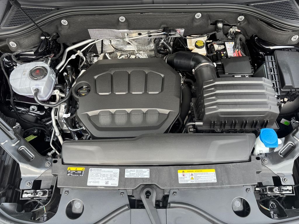 New 2026 Deep Black Pearl Volkswagen 2.0T SE w/Technology image 30