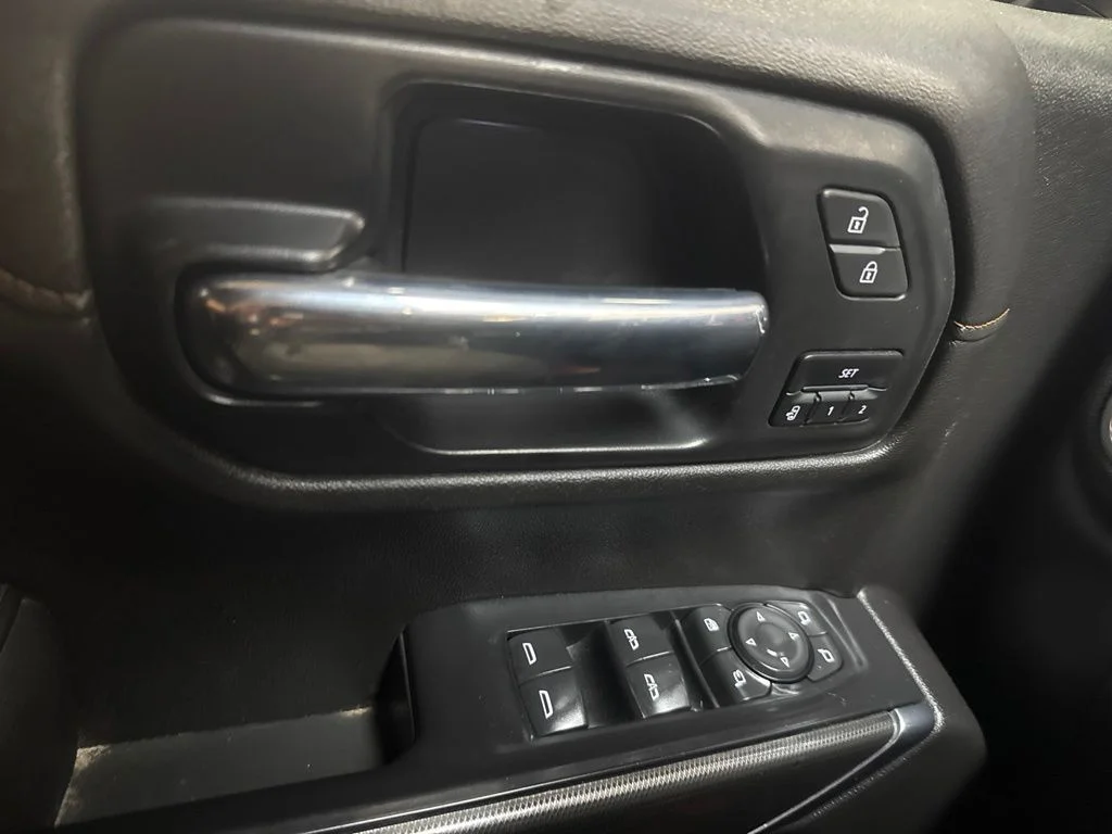 Used 2021 Satin Steel Metallic GMC AT4 image 22