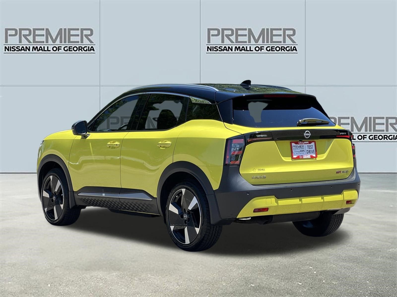 Certified Used 2025 Yellow Nissan SR image 22