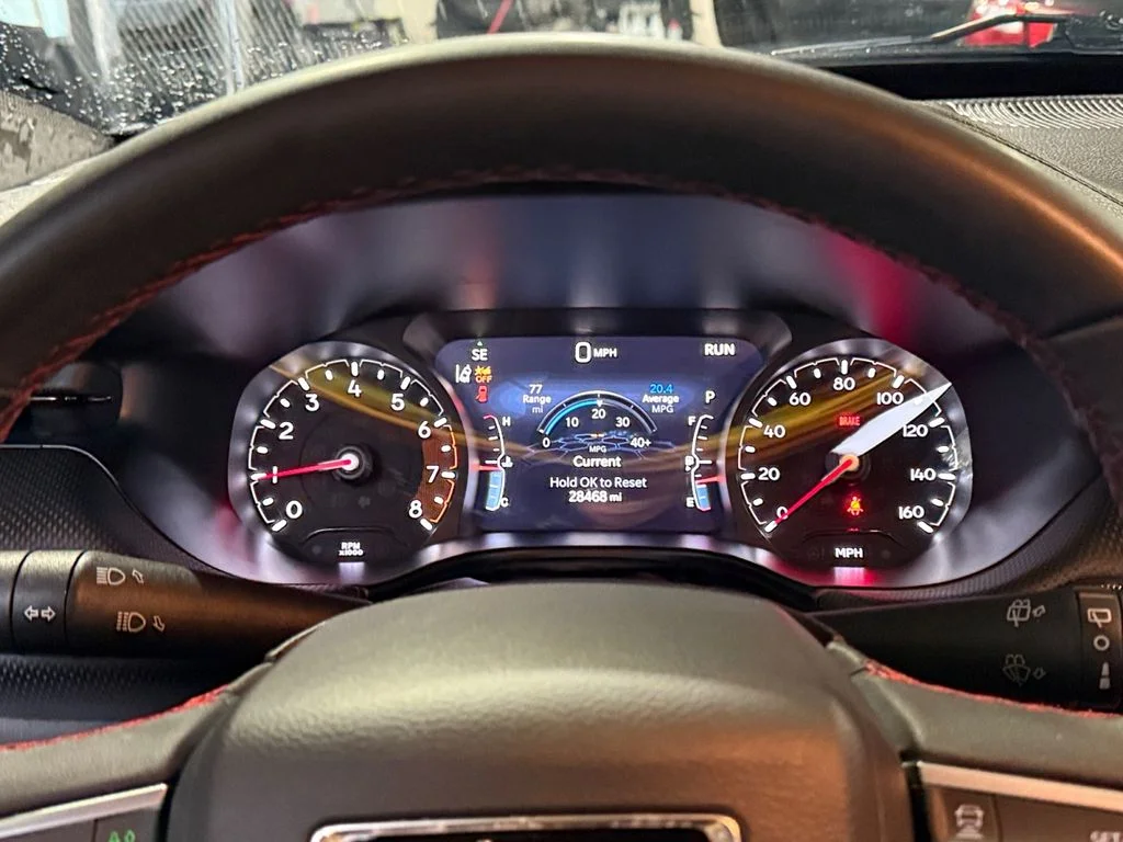 Used 2025 White Jeep Trailhawk image 14
