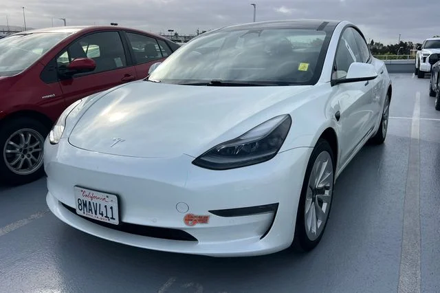 2021 Tesla Model 3 Base