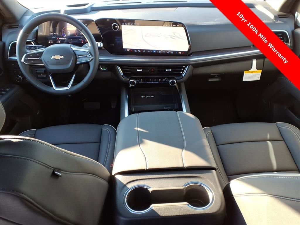 2026 Chevrolet Suburban Premier - Photo 13