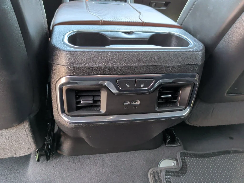 Used 2024 Silver GMC Denali Ultimate image 45