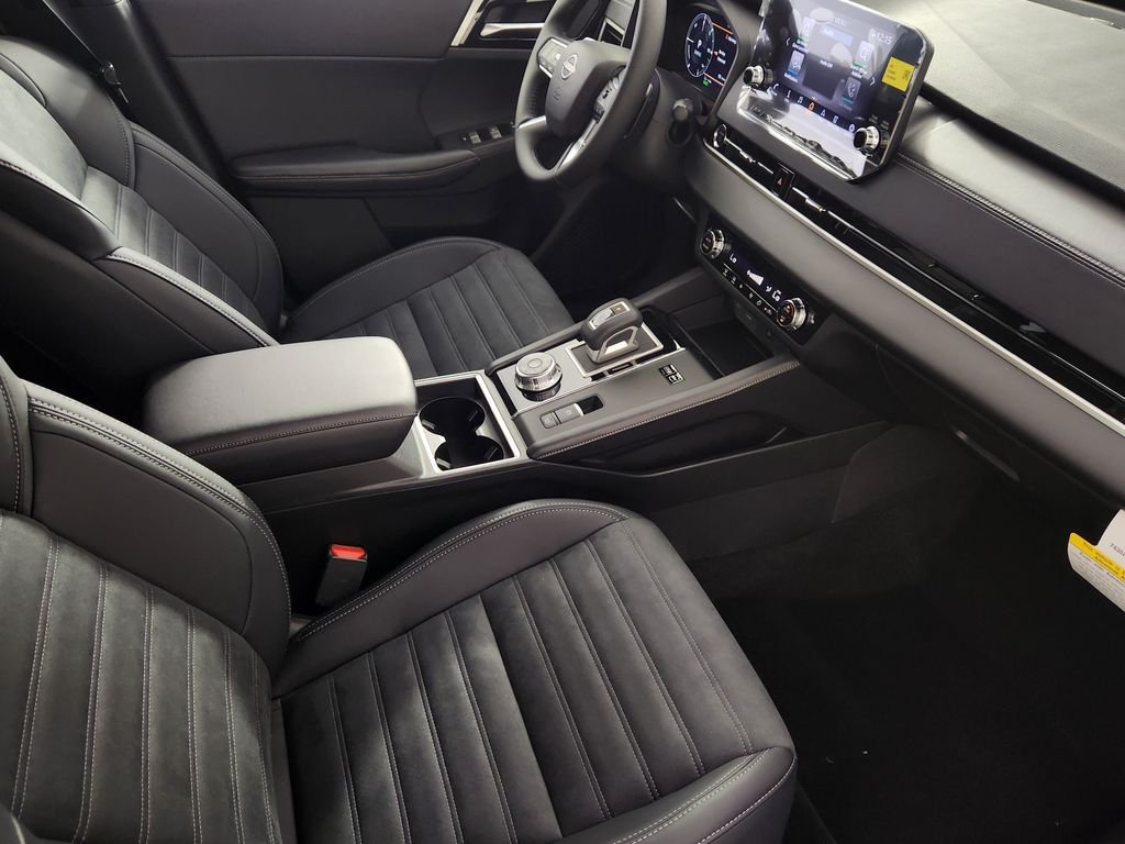 New 2026 Gray Nissan SL image 15