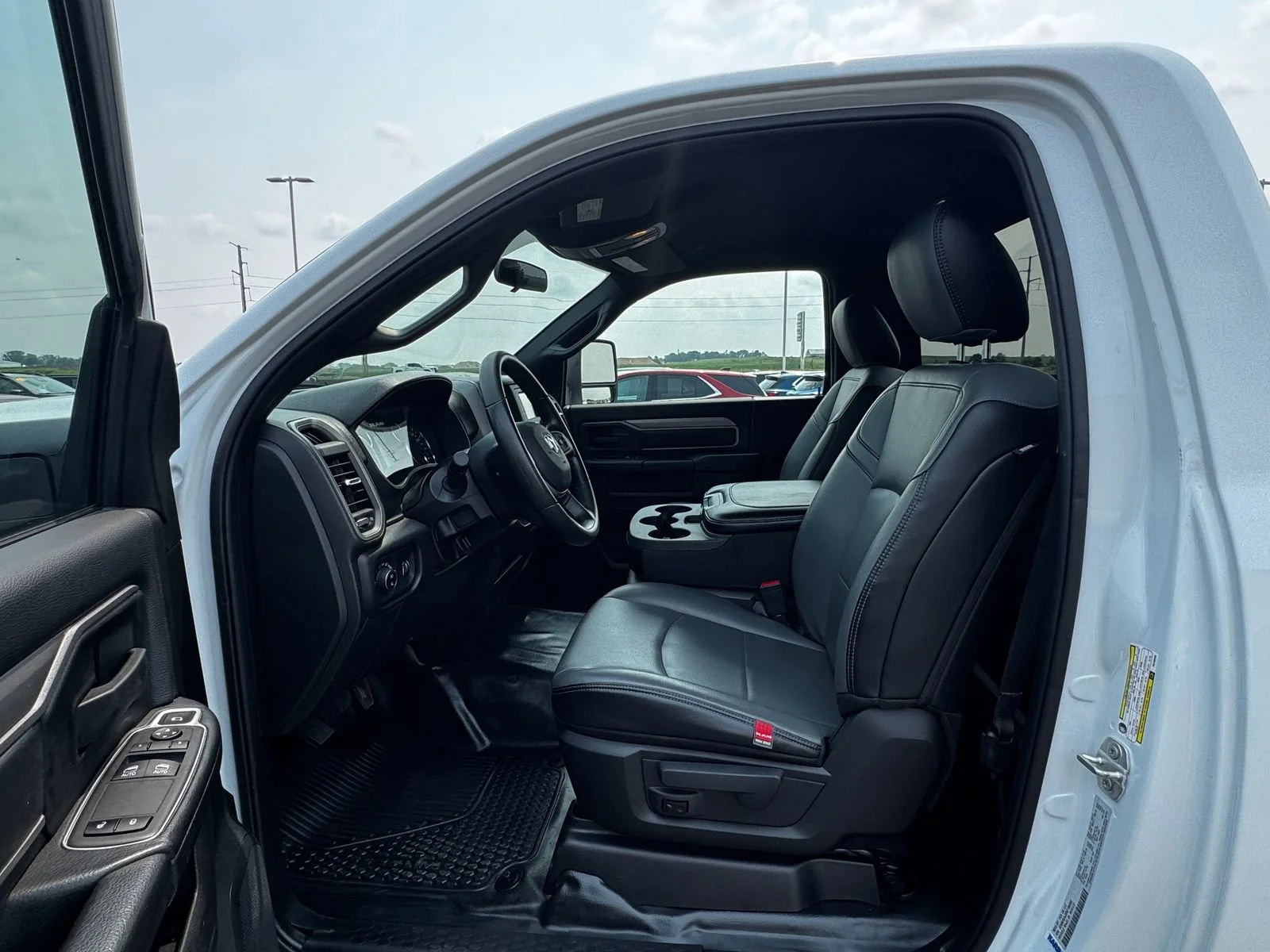 Used 2024  Ram Tradesman image 11