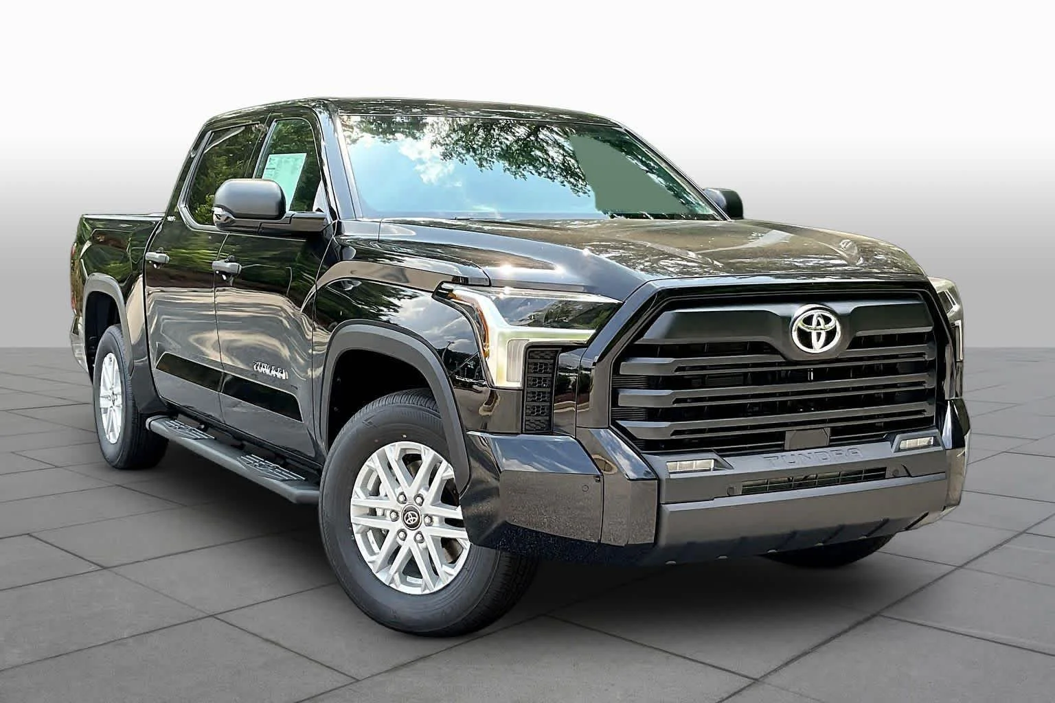 New 2026 Midnight Black Metallic Toyota SR5 image 2