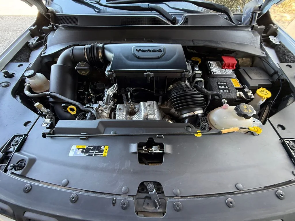 Used 2025 Silver Jeep Trailhawk image 20