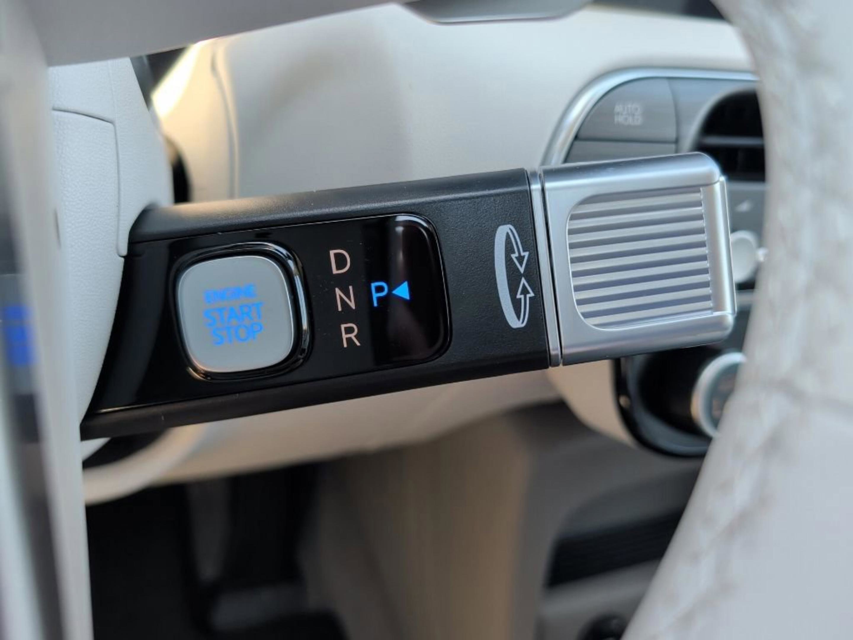 New 2026 Creamy White Pearl Hyundai Blue SEL 8P image 19