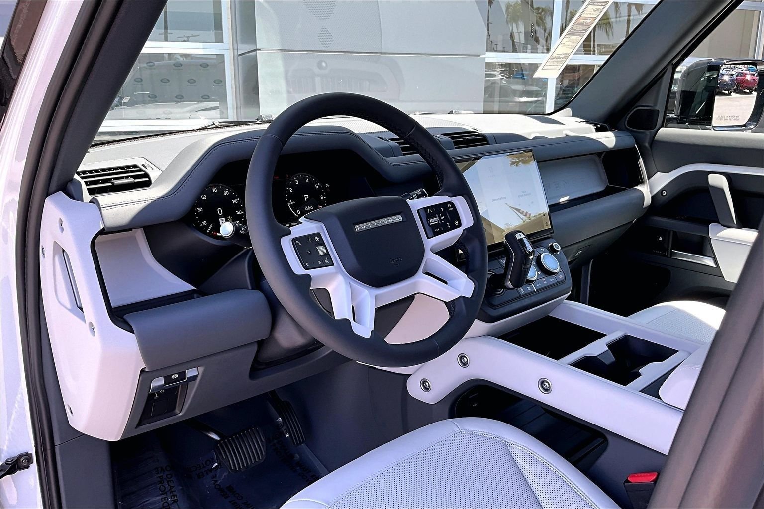 New 2026 Fuji White Land Rover S image 6
