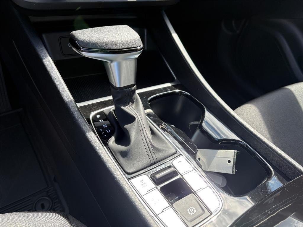 New 2026 Phantom Black Pearl (s3b) Hyundai SE image 40