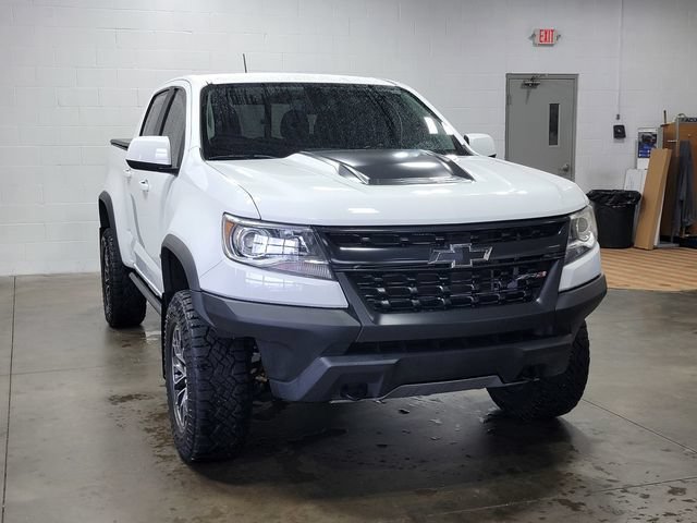 Used 2019 SUMMIT WHITE Chevrolet 4WD ZR2 image 4