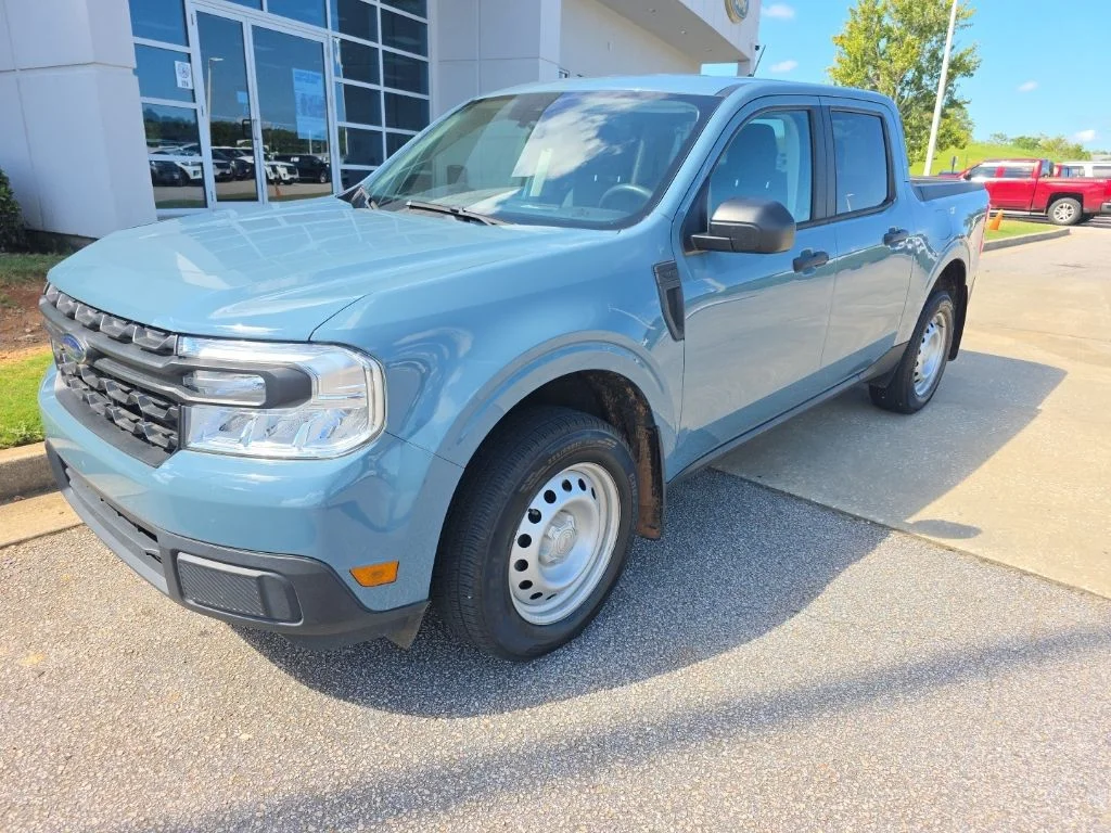 Used 2022 Area 51 Ford XL image 2
