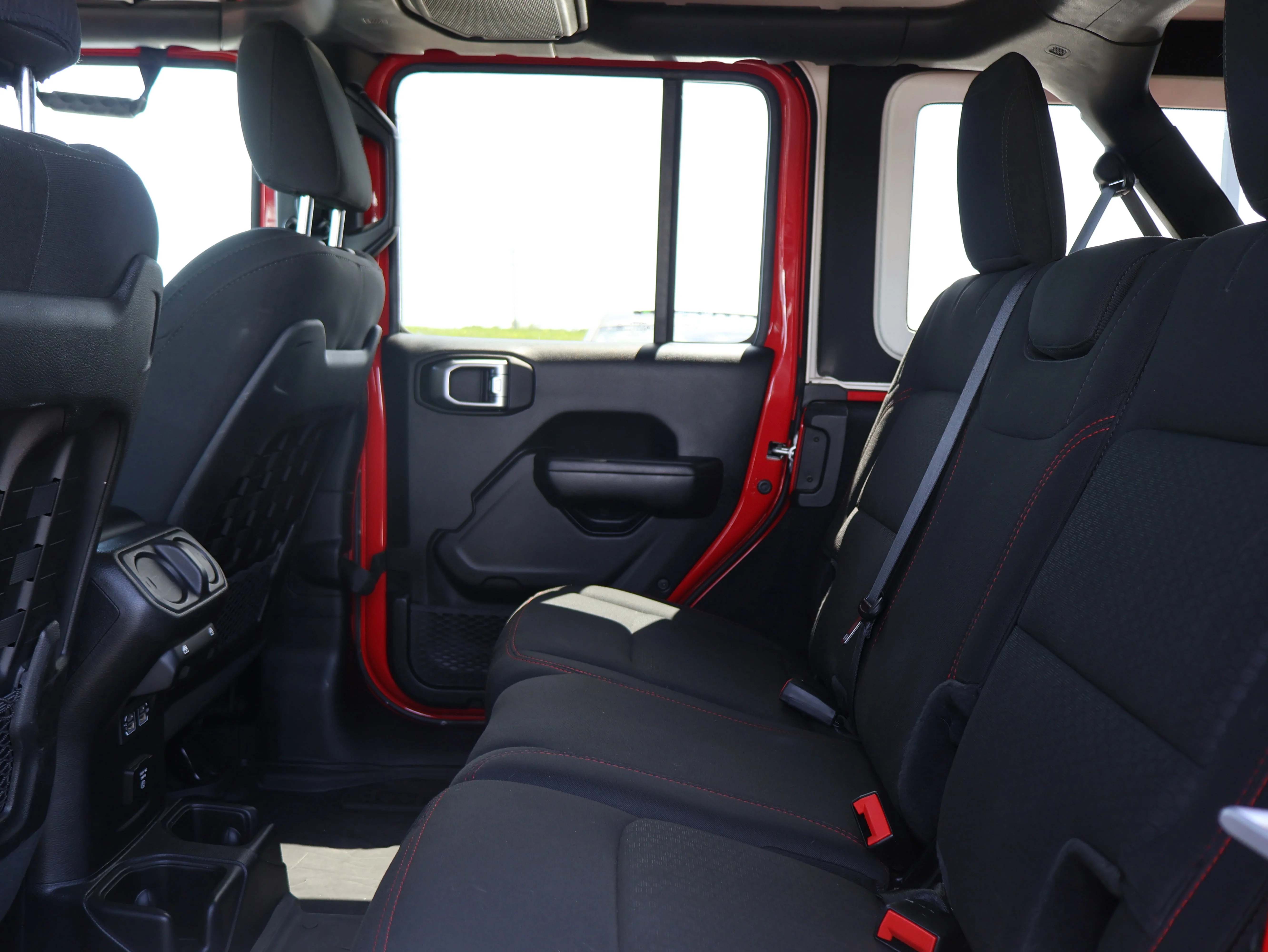 Used 2020 Firecracker Red Clearcoat Jeep Rubicon image 15