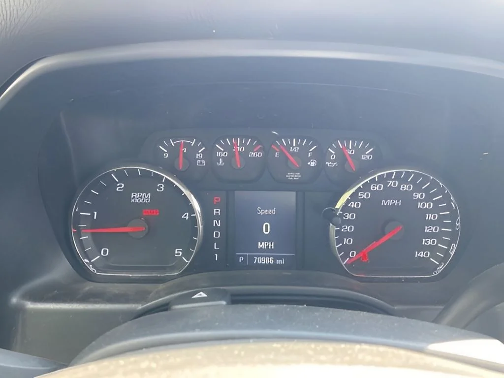 Used 2022 White Chevrolet Work Truck image 15