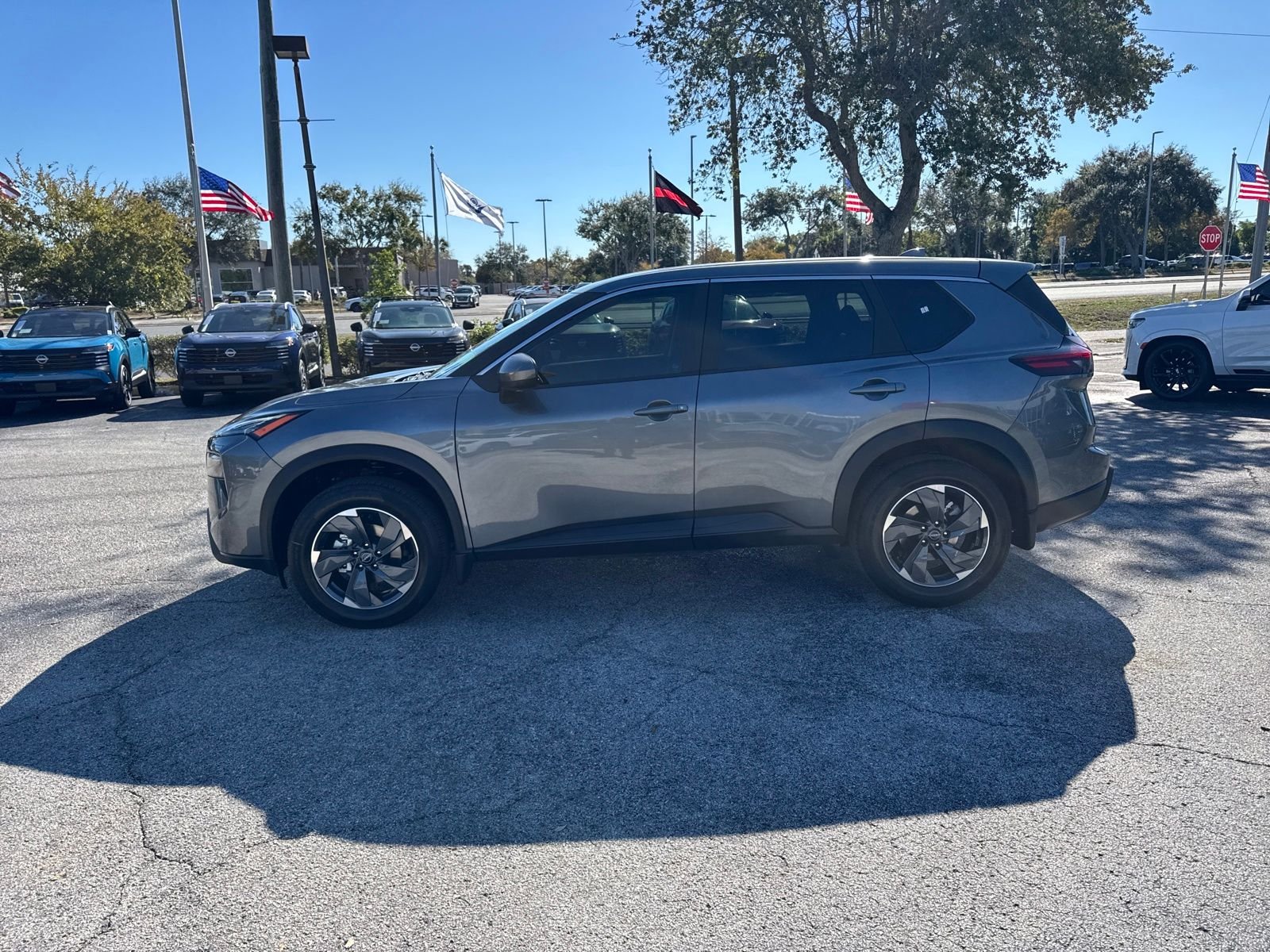 New 2026 Nissan Rogue SV 4D Sport Utility