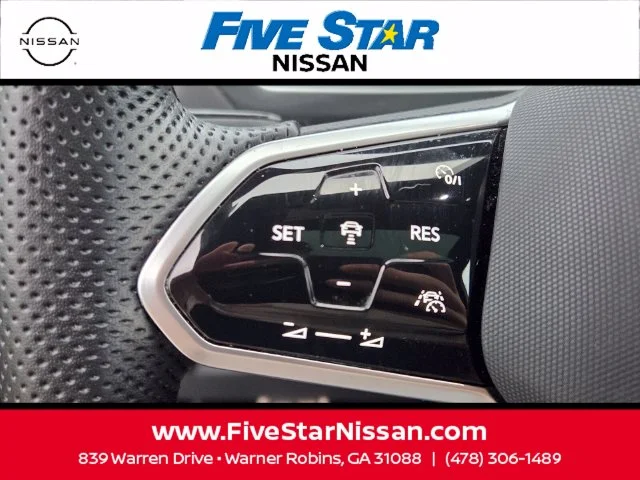 Used 2024 White Volkswagen 2.0T SE R-Line Black image 26
