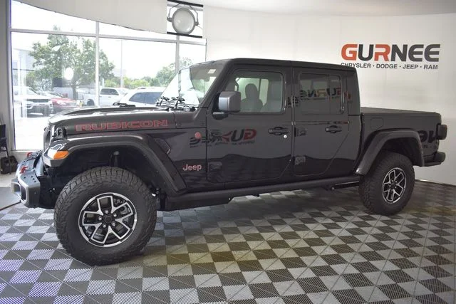 New 2026 Black Clear-Coat Exterior Paint Jeep Rubicon X image 4