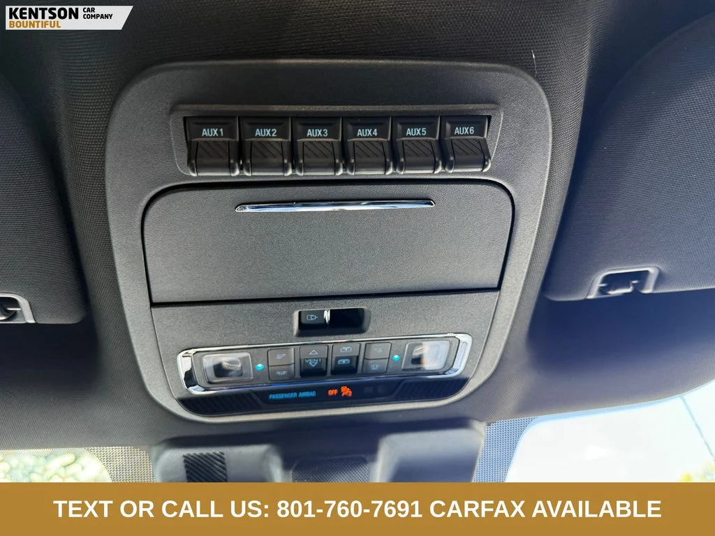 Used 2025 Gray Ford Raptor image 30