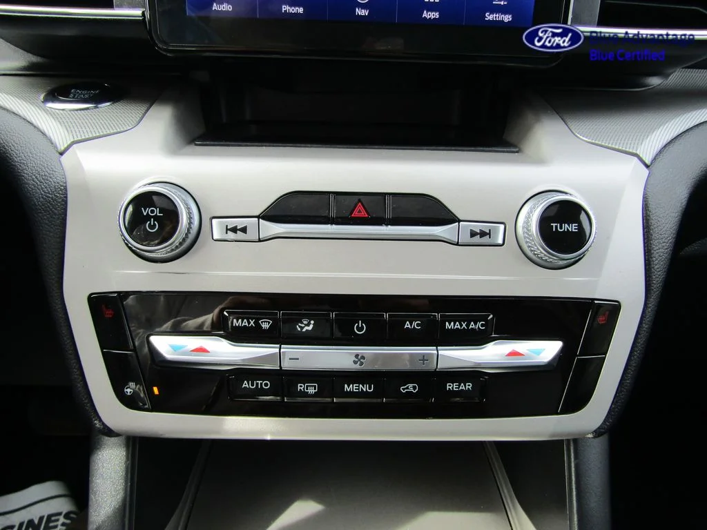 Certified Used 2023 Star White Ford XLT image 39
