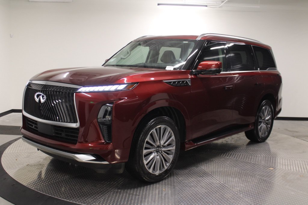 2025 INFINITI QX80 Sensory 4WD