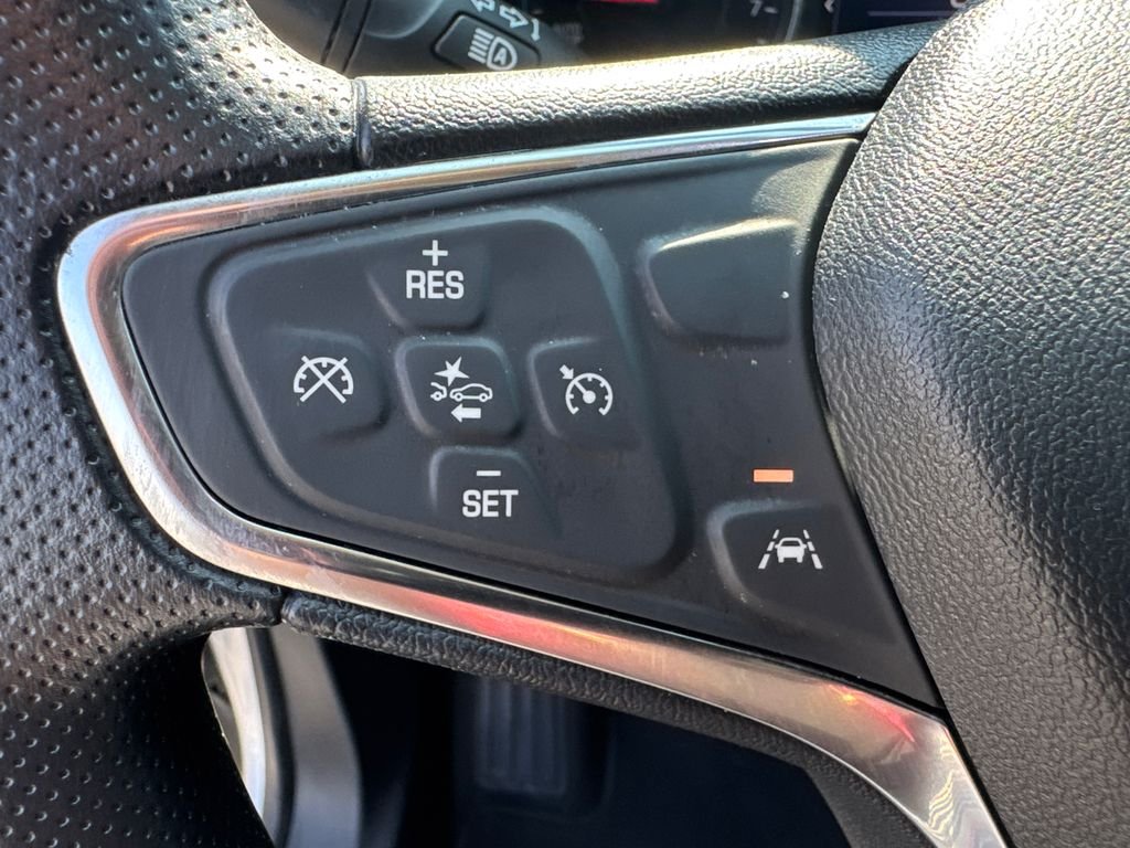 Used 2021 Silver Chevrolet LT image 25