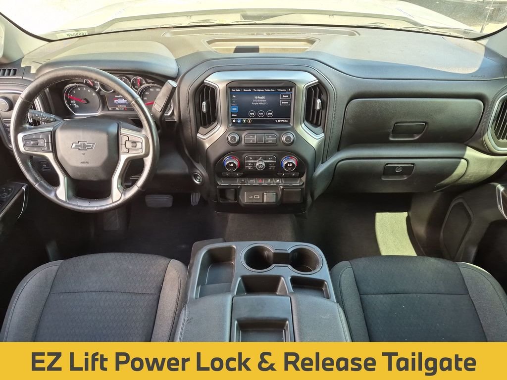 Used 2021 Silver Chevrolet RST image 25