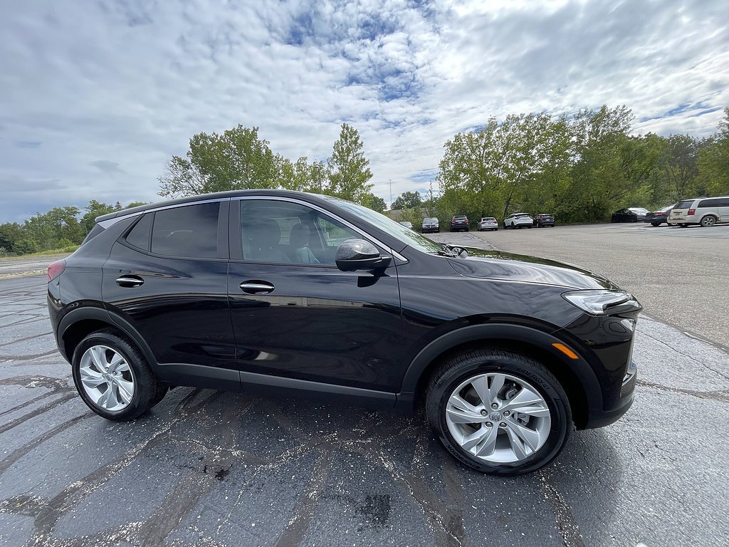 New 2026 Ebony Twilight Metallic Buick Preferred image 5