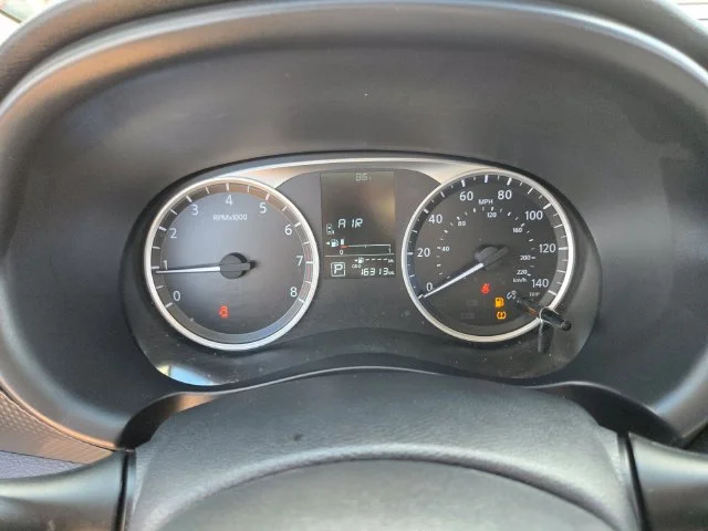 Used 2025 Blue Nissan S image 33