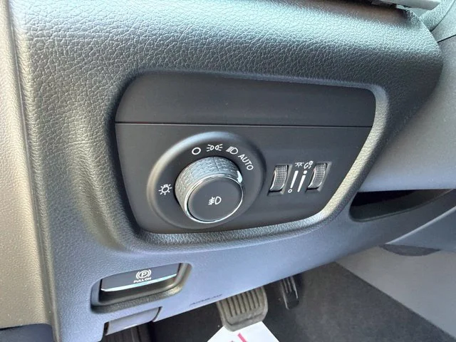 New 2027 Blue Jeep Limited Reserve image 14