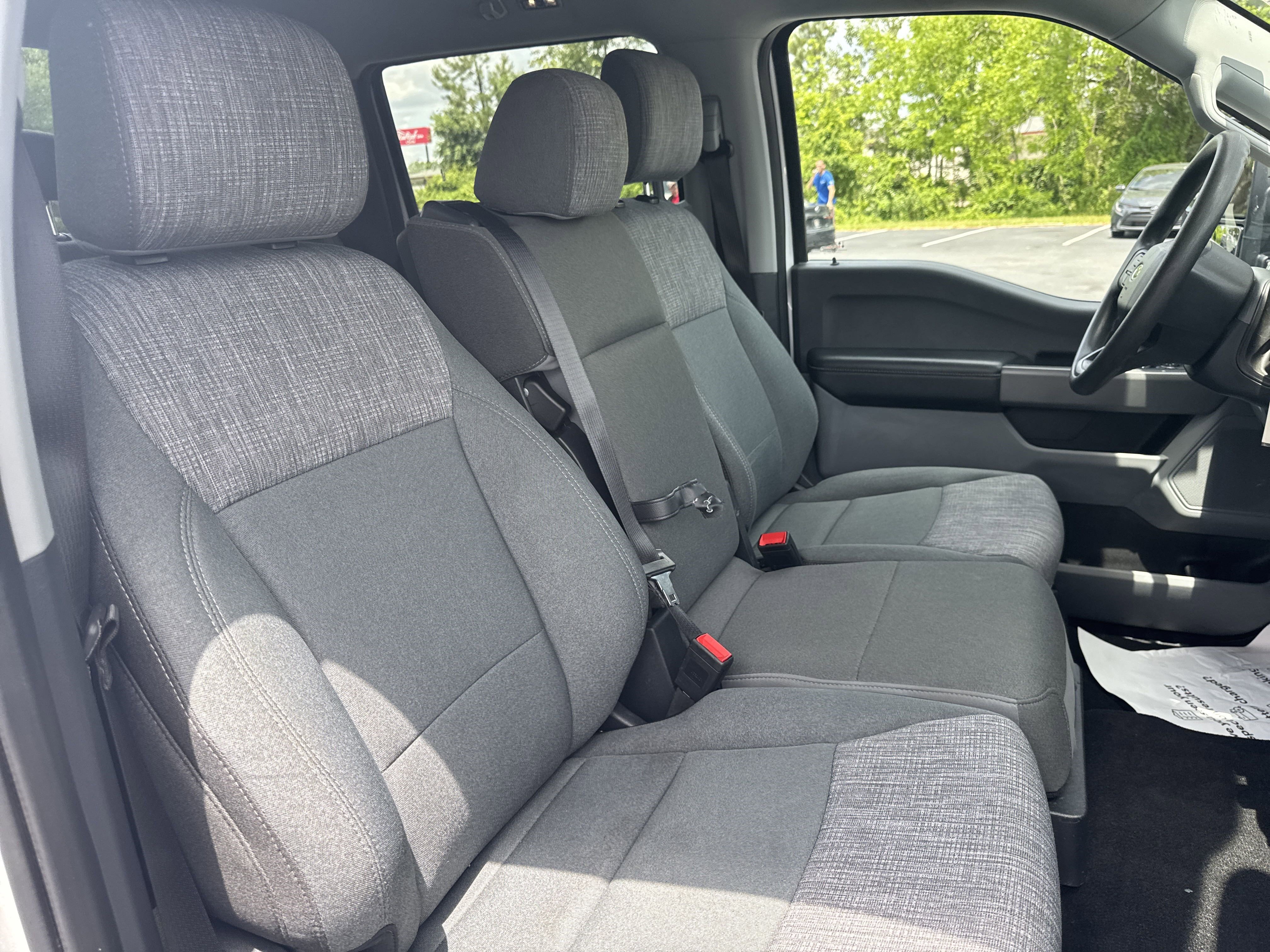 2024 Ford F-350 Super Duty XLT - Photo 31