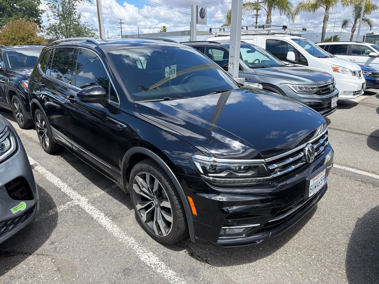 2021 Volkswagen Tiguan 2.0T SEL Premium R-Line 4Motion's photo