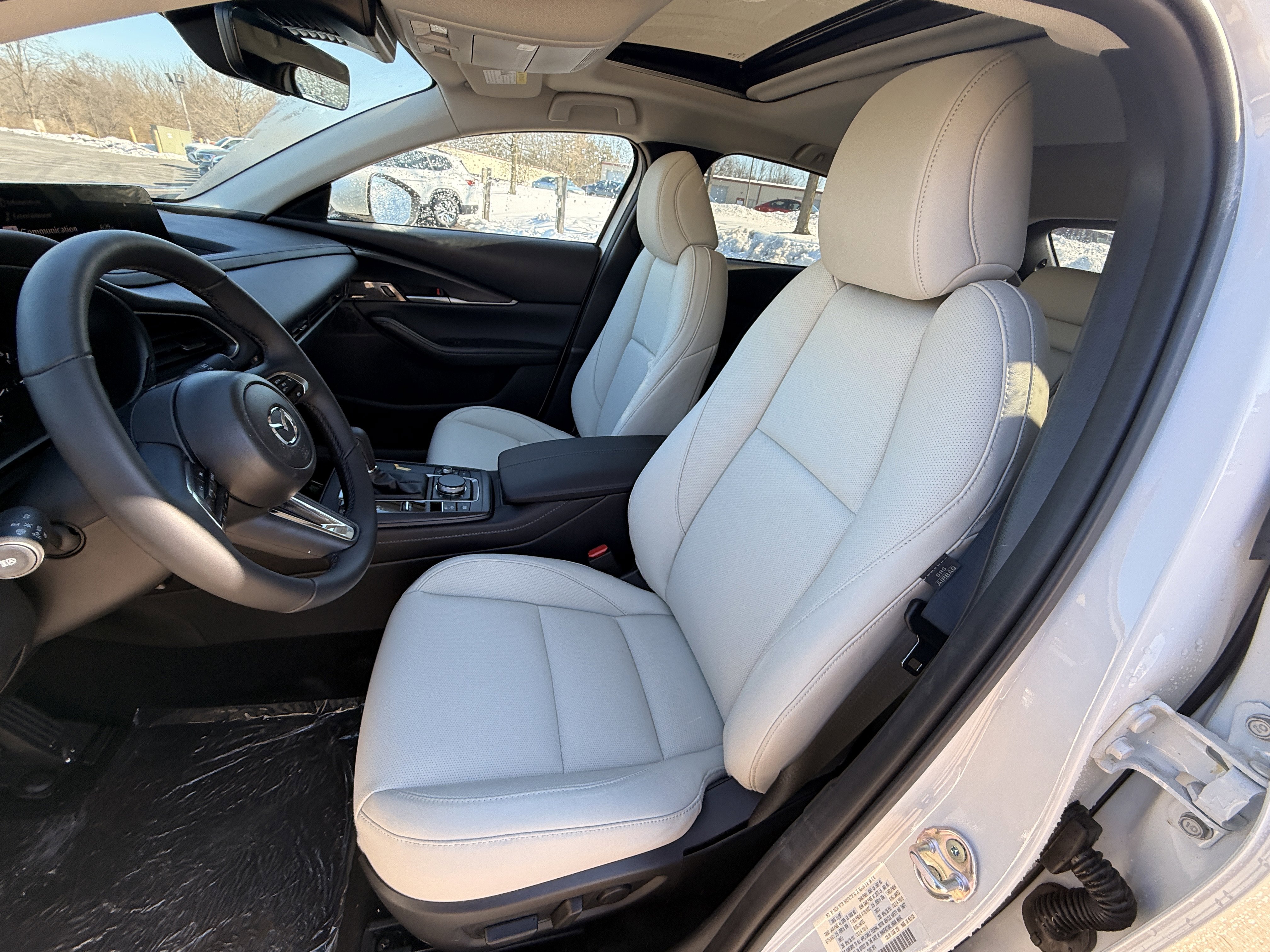 2026 Mazda CX-30 Premium - Photo 24