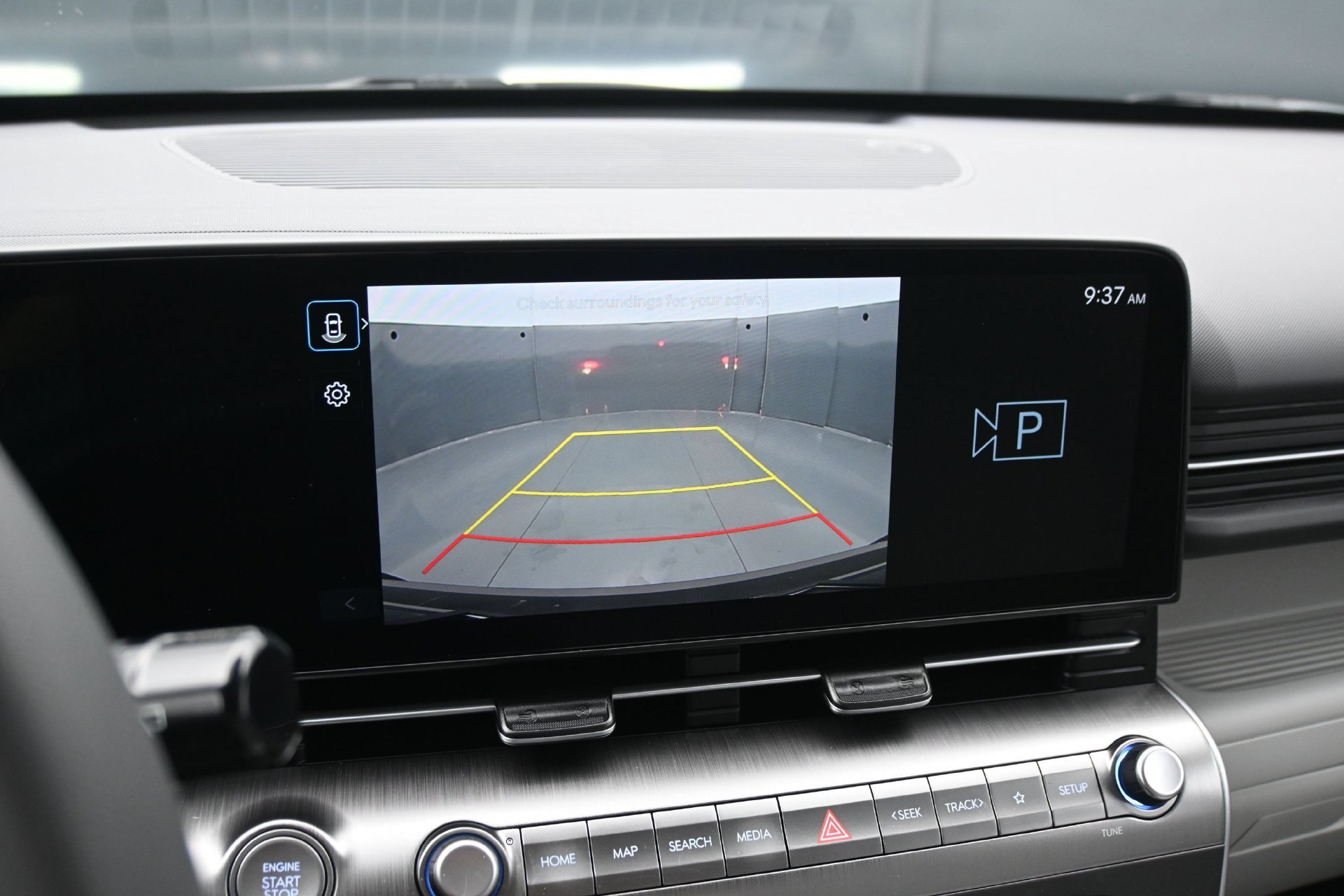2024 Hyundai Kona SE - Photo 22